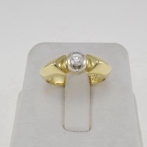 UNOAERRE Diamond Solitaire Ring Ct 0.20 H / VS - 18 Kt yellow and white gold